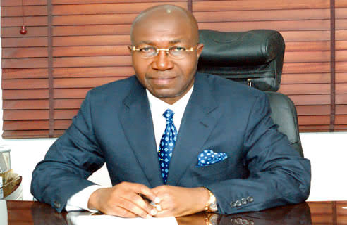 Naira redesign: Olanipekun tasks FG on finding lasting solutions