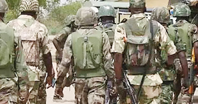 #Elections: Soldiers arrest hoodlums with weapons in Ogun