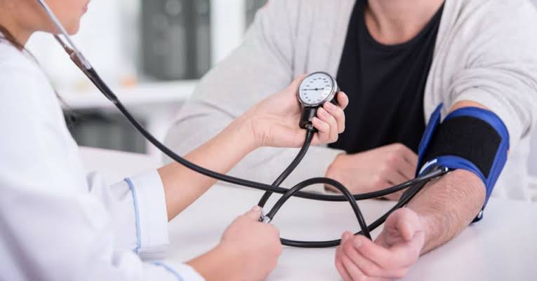 Medical experts harp on regular body checkup for journalists