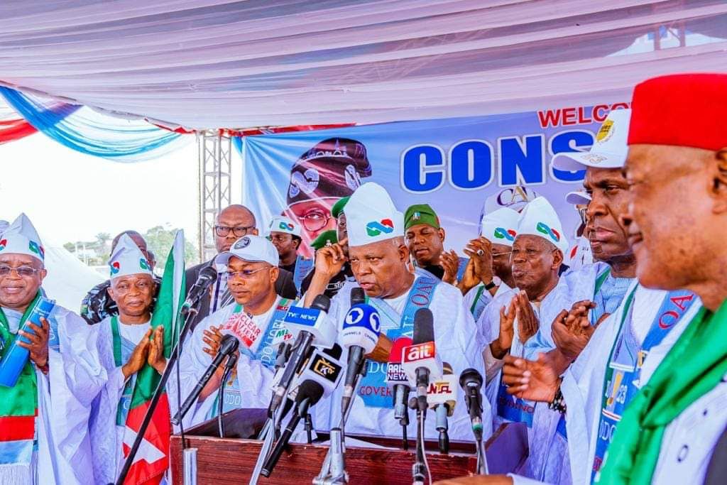 Tinubu flags off Kogi APC governorship campaign, promises 500,000 jobs at Ajaokuta Steel completion